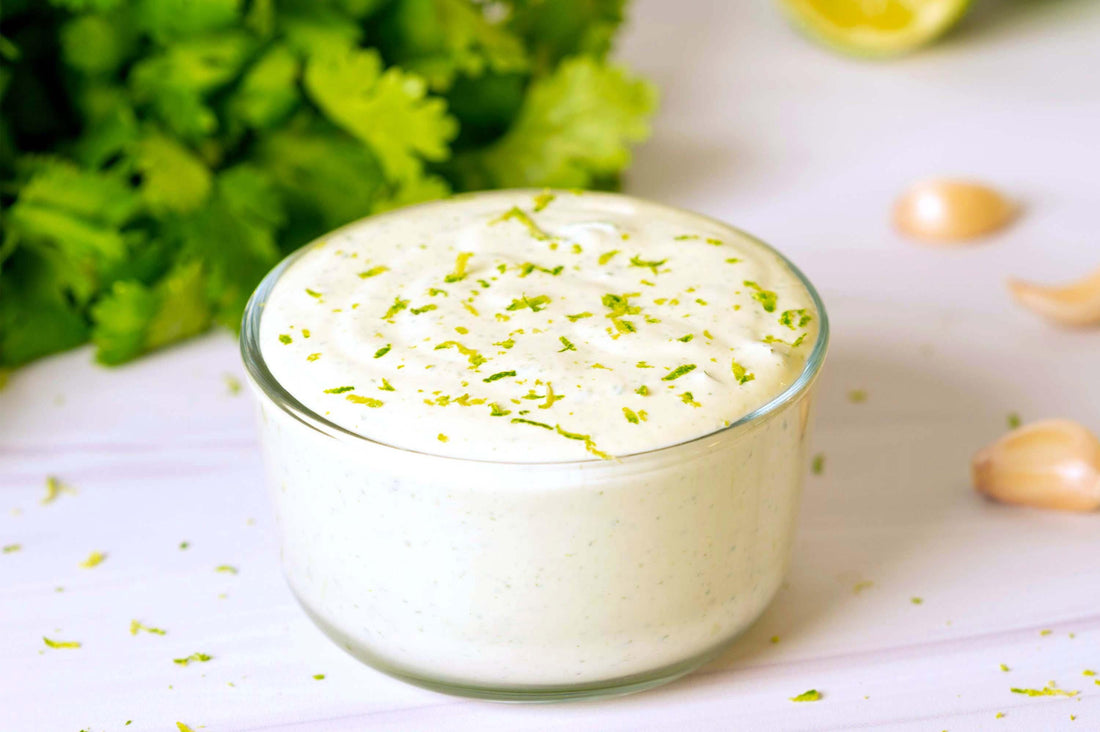 Fresh Cilantro y Lime Crema
