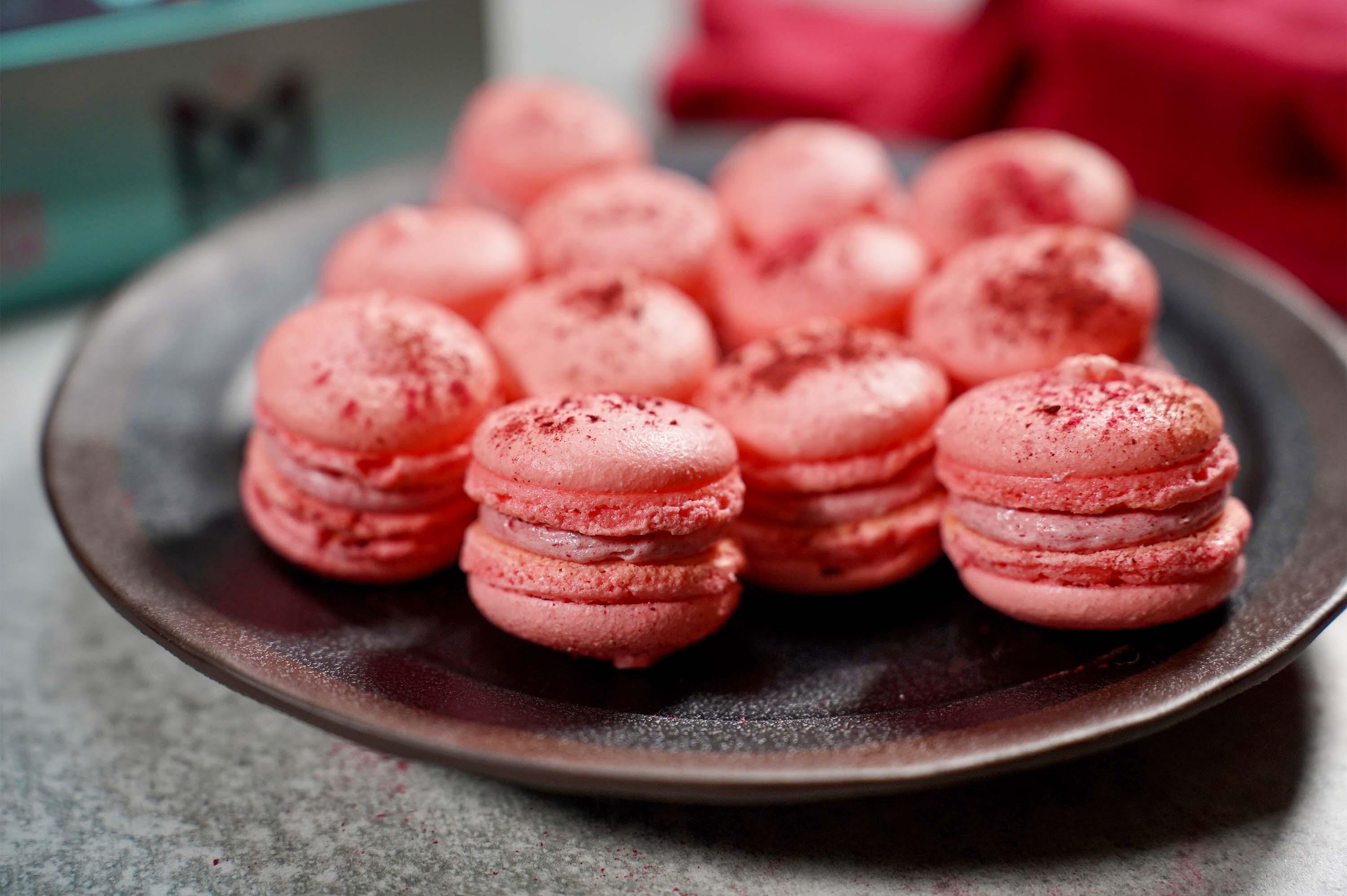 Raspberry Macaron