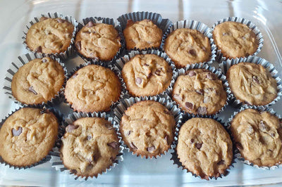 Magdalenas de mantequilla de cacahuete y pepitas de chocolate