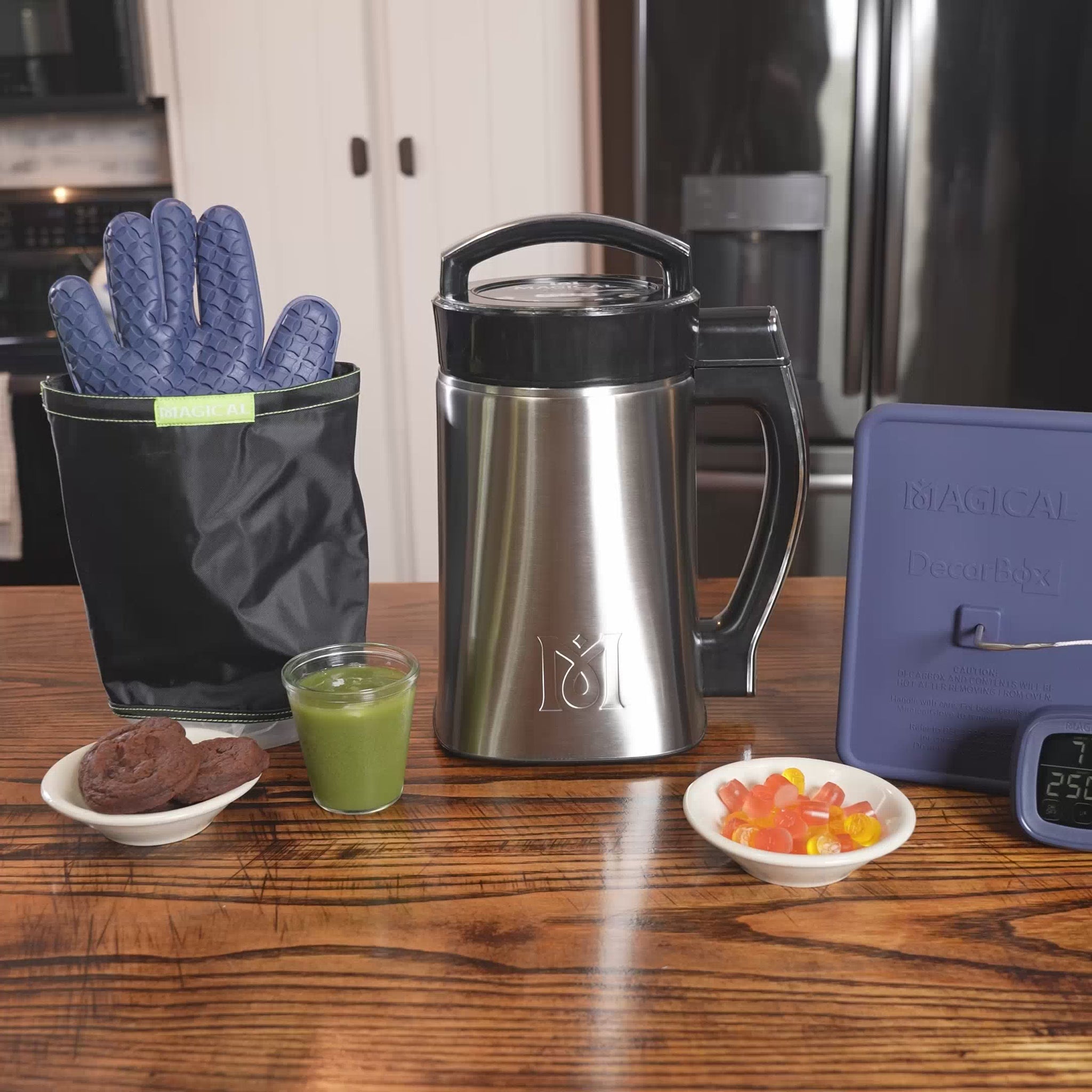 Decarb video showing how to use the different products 